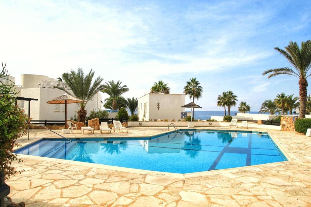 Sea Front Villa Kristina Klorakas المظهر الخارجي الصورة
