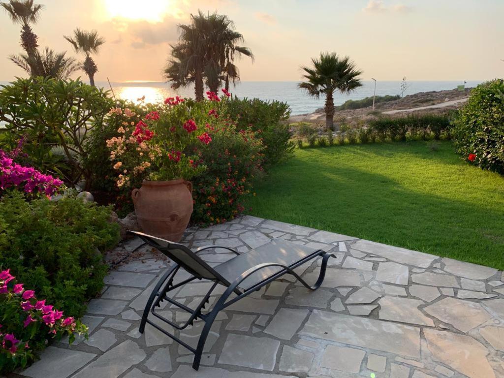 Sea Front Villa Kristina Klorakas المظهر الخارجي الصورة