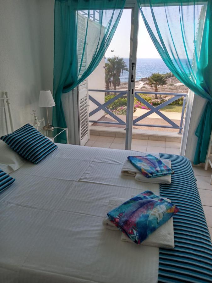Sea Front Villa Kristina Klorakas المظهر الخارجي الصورة